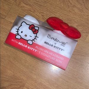 NIB Hello Kitty Plush Signature Bow Spa Headband